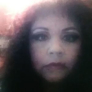 Meet your Posher, Maryjo